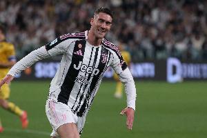 九游体育首页-记者：弗拉霍维奇与米兰就待遇问题展开谈判