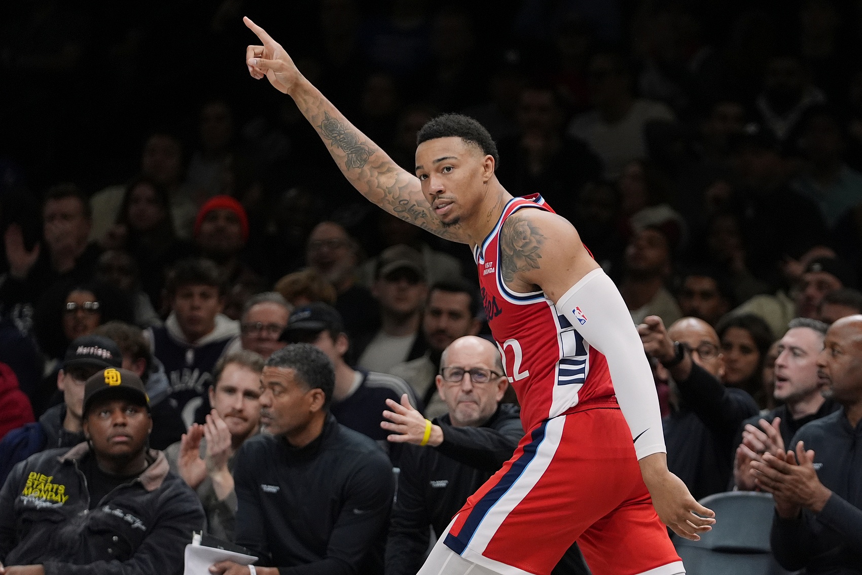 九游体育官方网站-乔丹·米勒：信心来自于发展联盟 在那不用想着"要打动泰伦·卢”