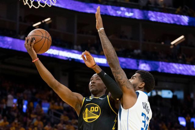 九游体育首页-勇士需要在防守端解放格林 库明加或成为防守奇兵